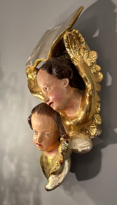 Cherubs In Polychrome Carved Wood From The 18th Century