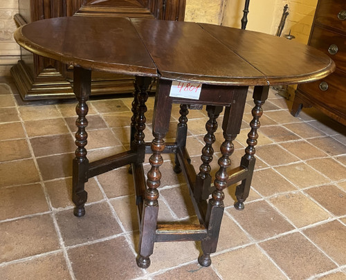 Oak Gateleg Table From The 17th Century