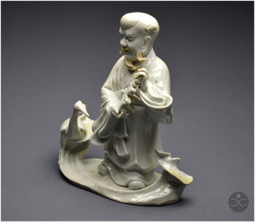 China, 18th century, Chinese white porcelain group depicting the Taoist god Shoulao