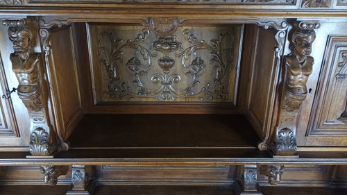 19th century Renaissance walnut sideboard