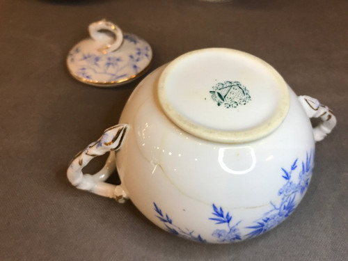 Ensemble de service à thé en porcelaine de Sarreguemines d'époque 19 ème 