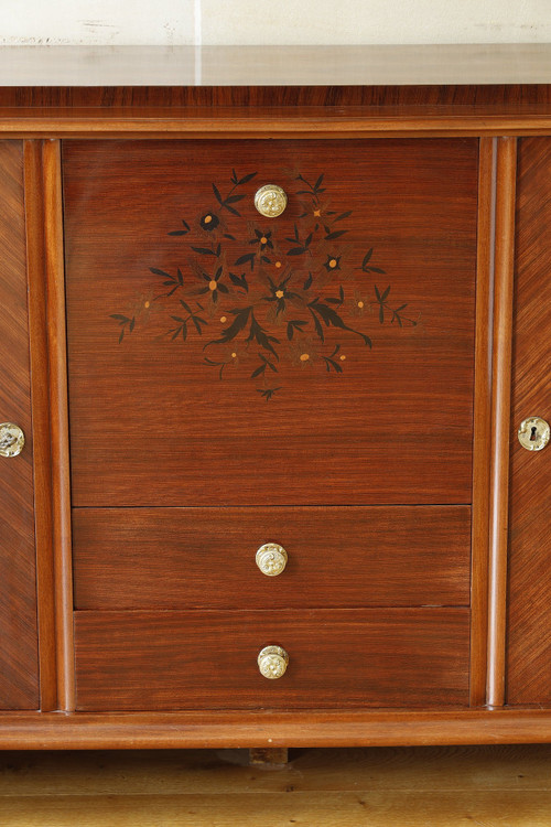 Enfilade en bois de rose et palissandre dans le goût de Jules Leleu