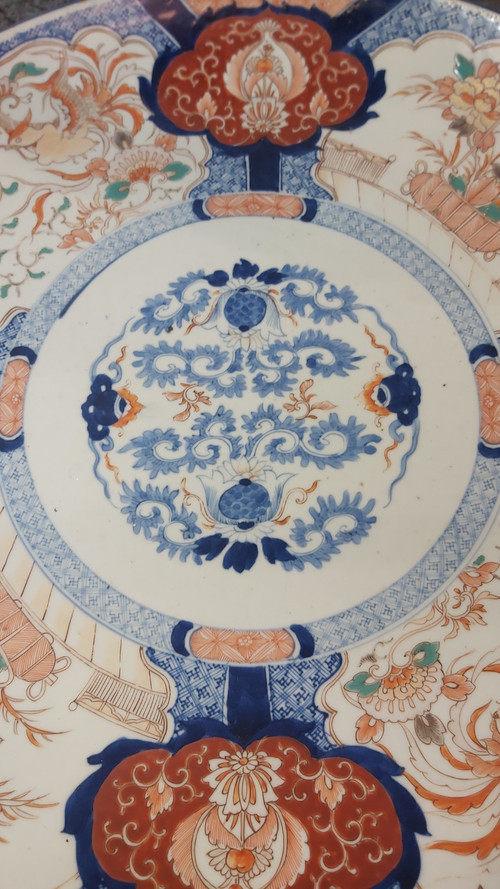 Rare and very large 19th century Imari dish