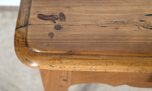 Walnut and cherry wood bureau table, Louis XV style - Early 19th century