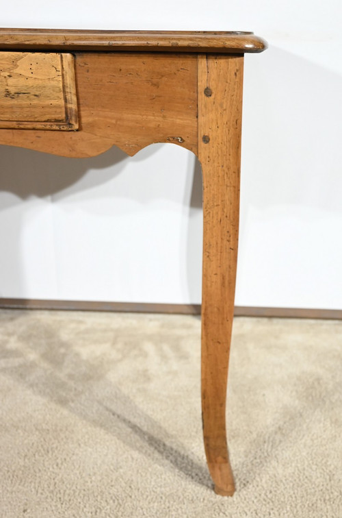 Walnut and cherry wood bureau table, Louis XV style - Early 19th century