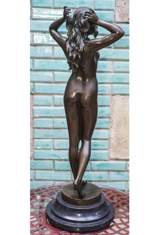 "L'éveil", Importante sculpture femme bronze signée PITTA LUGA