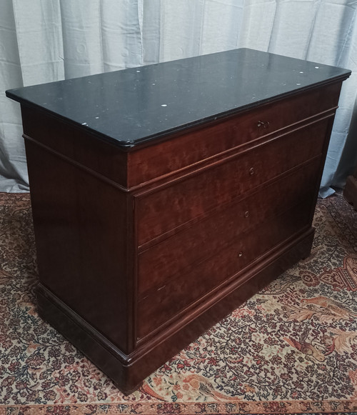 Commode Louis Philippe en acajou moucheté