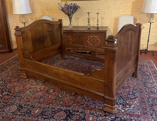 Louis Philippe Bed In Walnut From The 19th Century