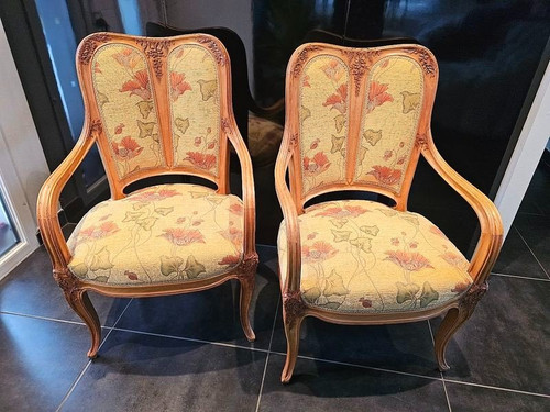 Pair of Art Nouveau chairs School of Nancy "Glycine"