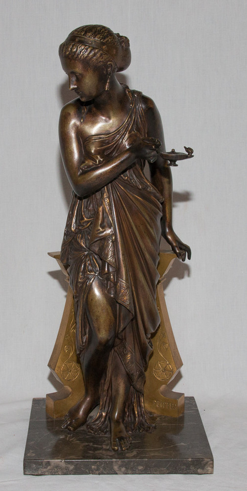 Bronzo "donna antica" firmata Peiffer 1832-1886