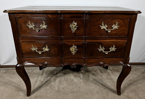 Sauteuse Commode in Amaranth and Mahogany, Louis XV – 18th Century