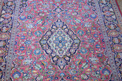 Iranian carpet (old Kashan)