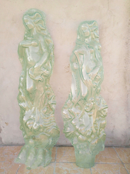 Large sculptures statues in thermoformed glass early 20th century