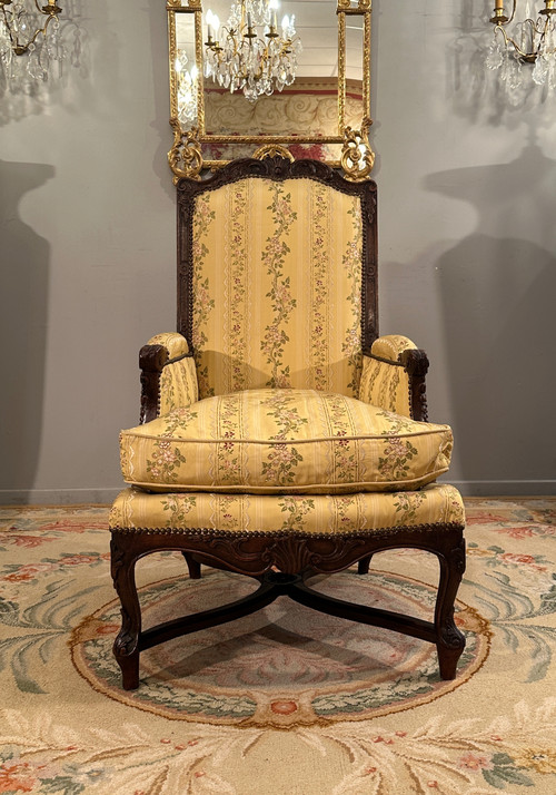 Important Bergère In Walnut From The Regency Period Circa 1720