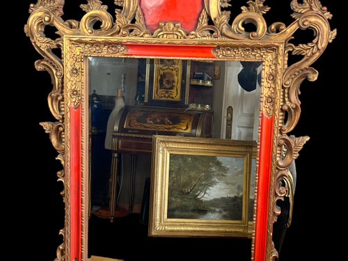 GRAND MIROIR ANCIEN EN BOIS SCULPTÉ PEINT ET DORÉ STYLE ITALIEN XVIIIe