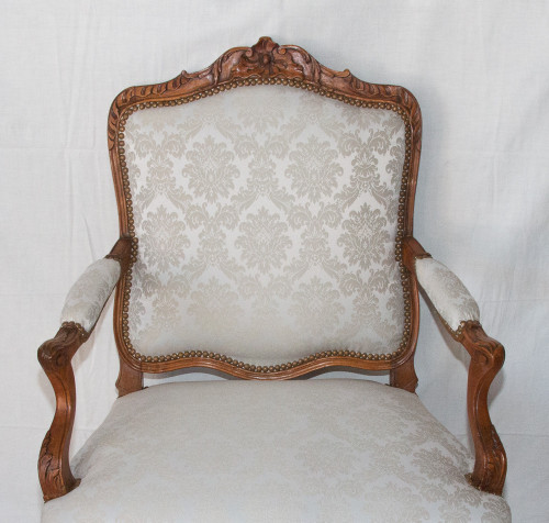 Fauteuil à Dossier Plat Estampillé époque Louis XV