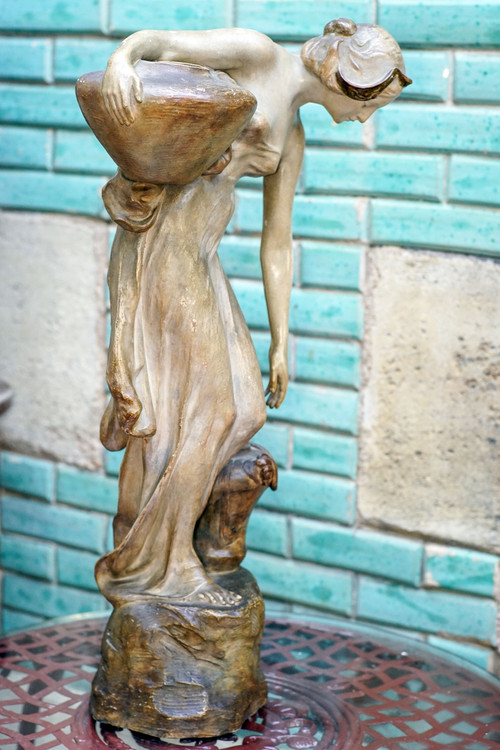 E. TELL for Friedrich GOLDSCHEIDER, Art Nouveau, "The water carrier", terracotta