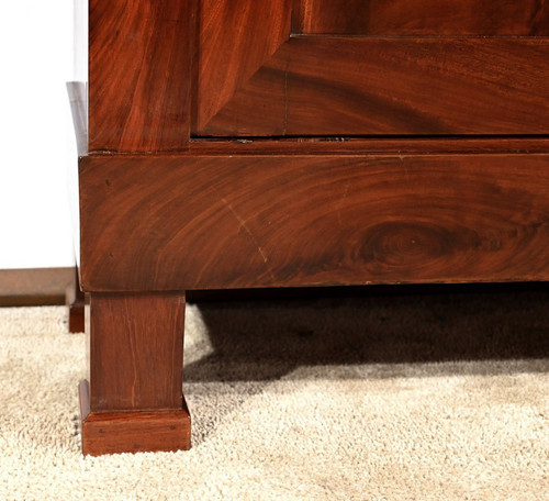 Small Mahogany Bookcase, Restoration Period – Early 19th Century