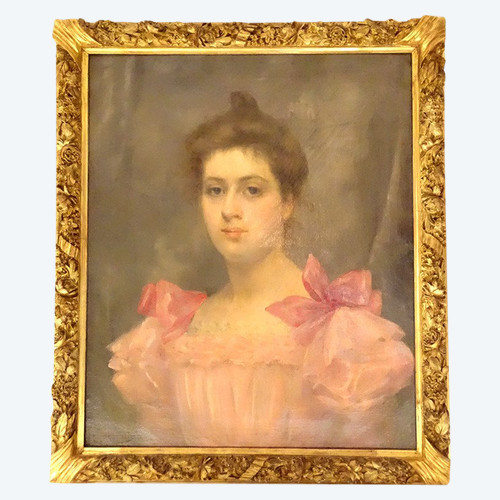 Large HST portrait of elegant woman Marguerite Jacquelin golden frame 19th century