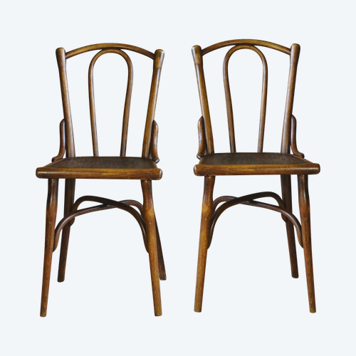 2 THONET N°118 chairs, circa 1890 curved wood bistro