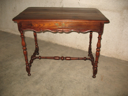 Lady's desk writing table in walnut with 1 drawer in belt Louis XIV period early 18th flag