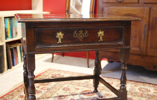 Table en chêne XVIIème siècle  Origine anglaise 