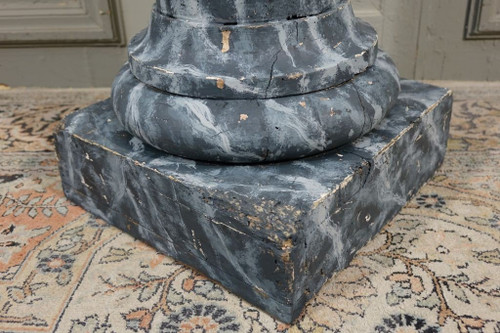 Faux marble painted column. Late 18th century