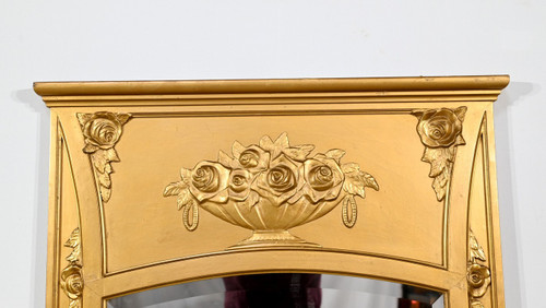 Gilded Wood and Staff Mirror, Louis XVI style - 1930