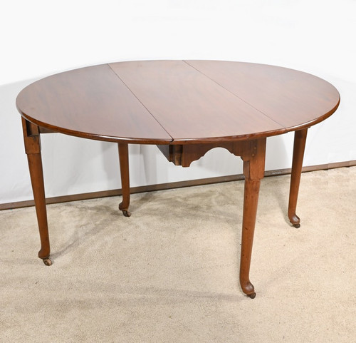 Mahogany oval table with 6 place settings, England - 1st Part 19th century