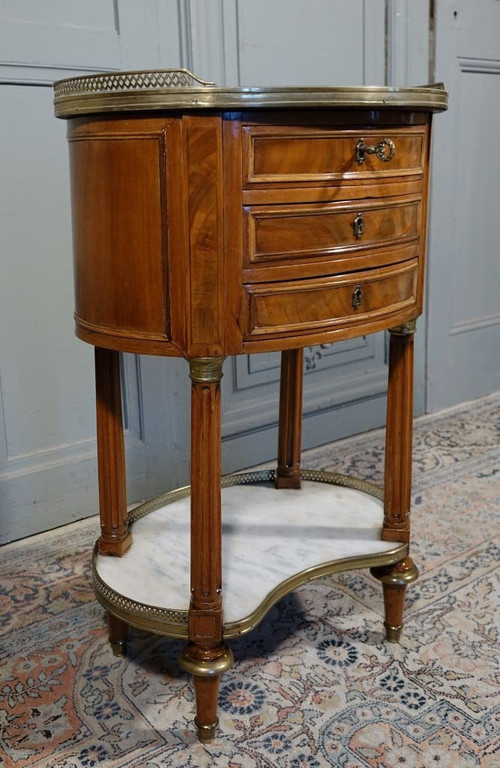 Table Chiffonnière d'époque Louis XVI En Acajou