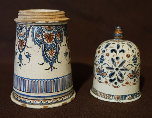 Rouen Guillibaud earthenware shaker