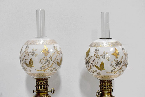 Pair of electrified oil lamps - 19th century