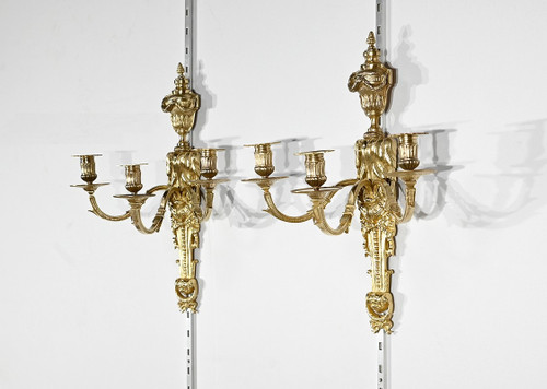 Pair of gilt bronze wall lights, Louis XVI style - Mid-19th century