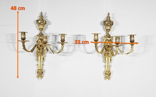 Pair of gilt bronze wall lights, Louis XVI style - Mid-19th century