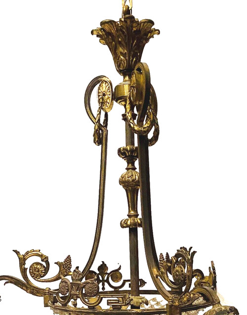 Kronleuchter im Stil Louis XV aus Bronze und Milchglas XX Jahrhundert