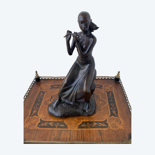 Statue bronze musicienne 