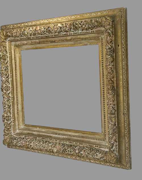 ANTIQUE NAPOLEON III FRAME IN CARVED AND PATINATED WOOD FOR PAINTING 43.5 cm x 34 cm