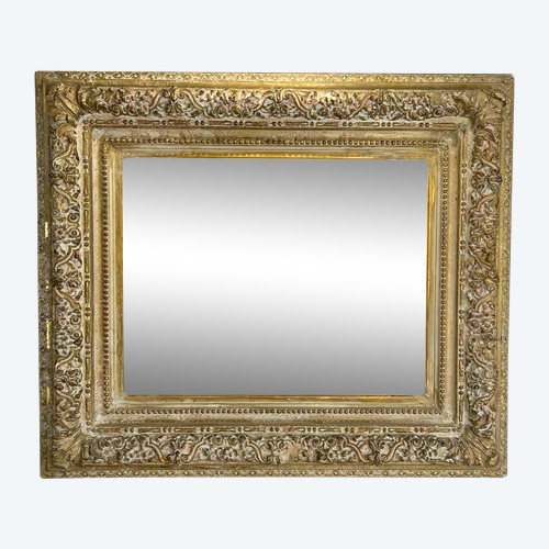 ANTIQUE NAPOLEON III FRAME IN CARVED AND PATINATED WOOD FOR PAINTING 43.5 cm x 34 cm