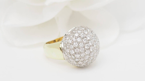 Bague boule en or jaune et diamants