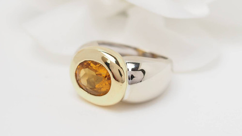 Bague en or bicolore et citrine 