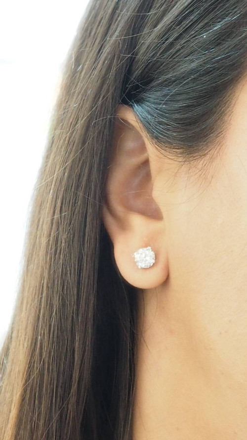 White gold and diamond earrings