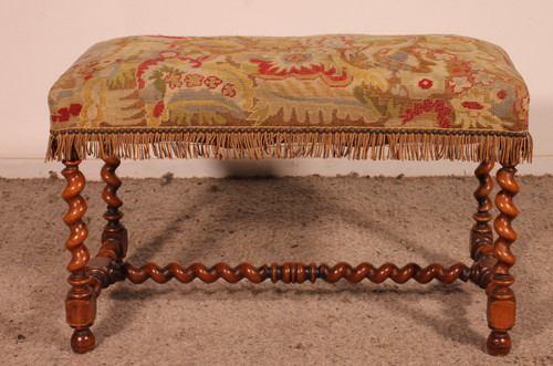 Louis XIII Bench In Walnut With Its Tapestry