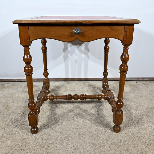 Small Table in Solid Walnut, Louis XIII / Louis XIV style – Early 19th century