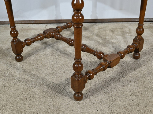 Small Table in Solid Walnut, Louis XIII / Louis XIV style – Early 19th century