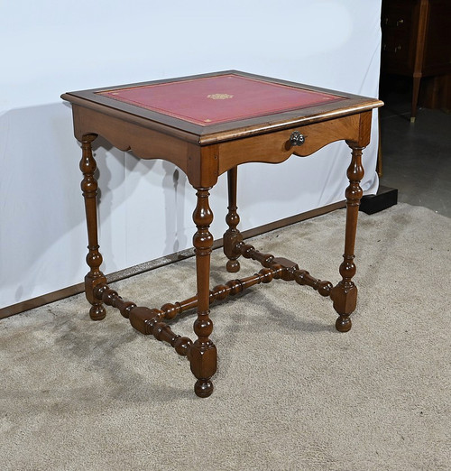 Small Table in Solid Walnut, Louis XIII / Louis XIV style – Early 19th century