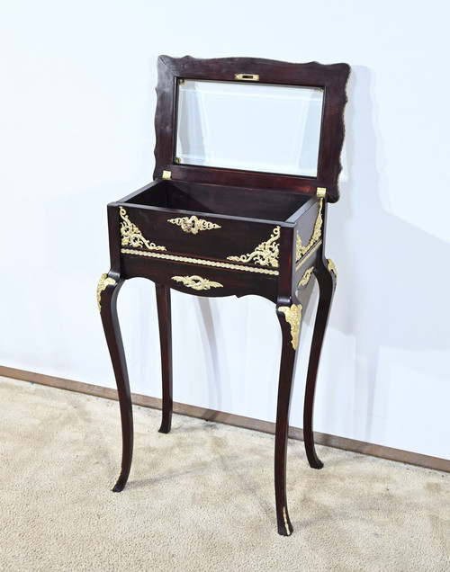 Middle Display Table in Stained Mahogany, Louis XV style, Napoleon III period – Mid-19th century