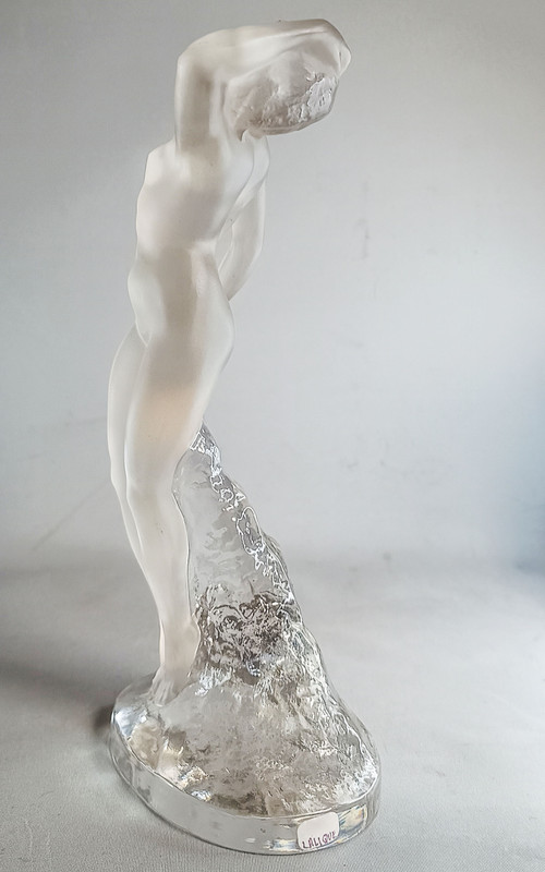 LALIQUE FRANCE Femme cristal