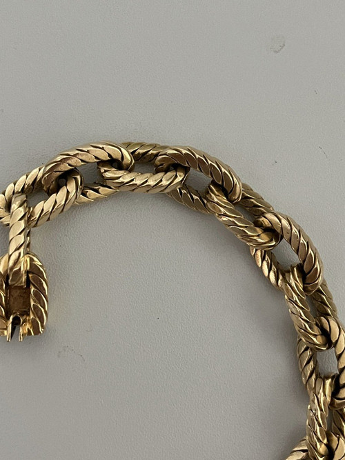 5101- Weiches Armband aus Gelbgold mit gedrehten ovalen Gliedern