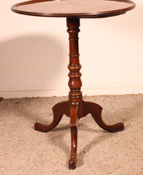 English Tripod Table Circa 1800 In Mahogany