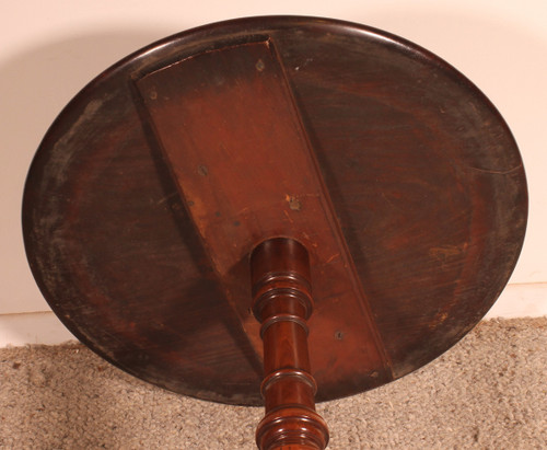 English Tripod Table Circa 1800 In Mahogany